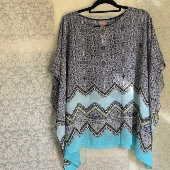 Chico's Tops - 💖 NEW LISTING Chico’s blue and white sheer scarf top